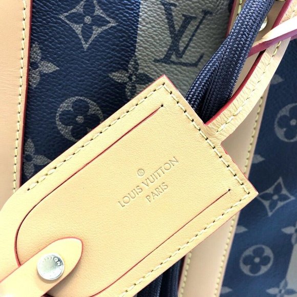 Authentic LOUIS VUITTON M45968 Monogram Randonnee Messenger stripe NIGO Shoulder - Picture 2 of 15